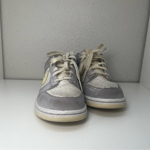 Nike Girls Dunk Low SE Easter Shoes, FJ4643-536 Size 1Y - Picture 5 of 8